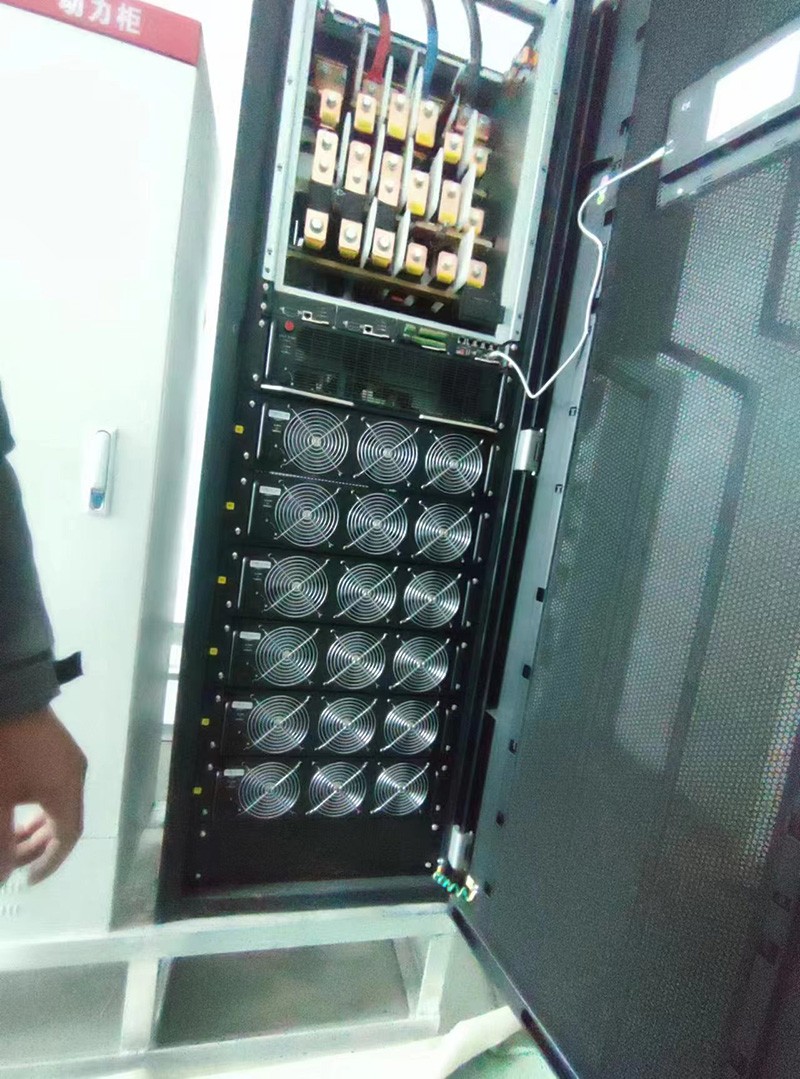 嘉峪關(guān)某地疾控中心商宇微模塊UPS